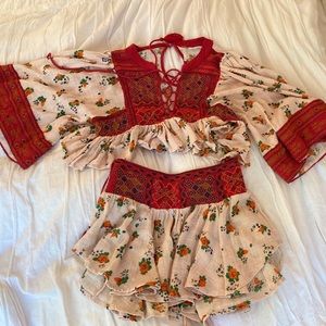Free people embroidery set